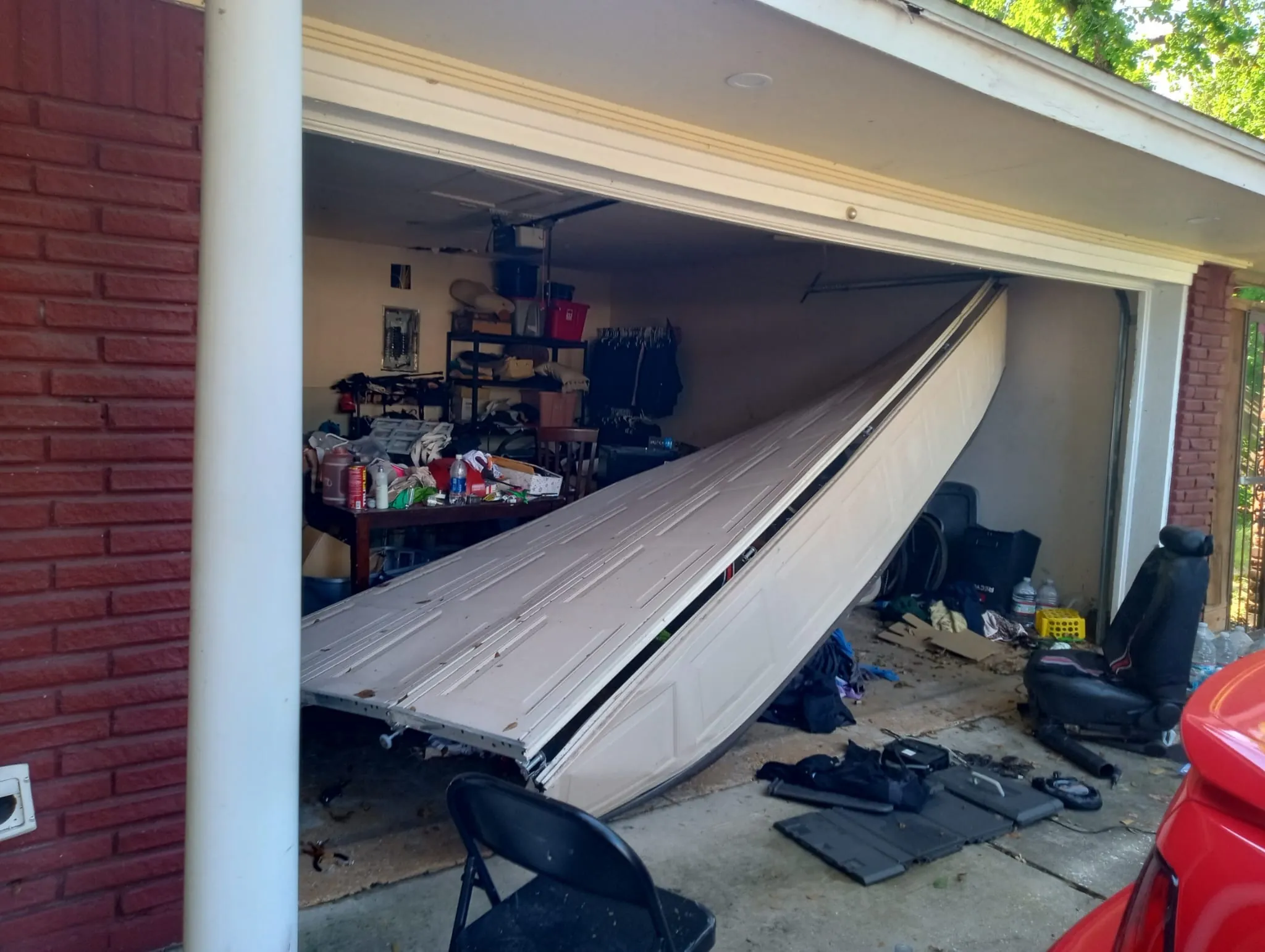 Emergency Garage Door Service in Friendswood, TX — Lemus Garage Door Services, Licensed & Insured, (281) 906-4783