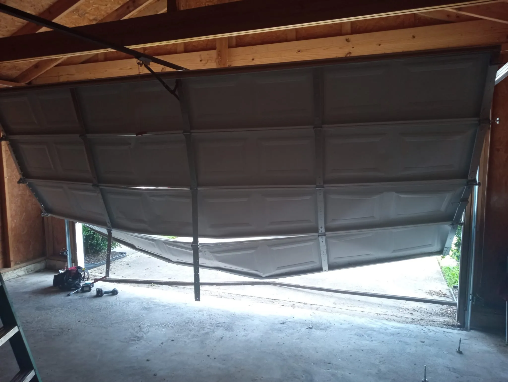 Emergency Garage Door Service in Friendswood, TX — Lemus Garage Door Services, Licensed & Insured, (281) 906-4783
