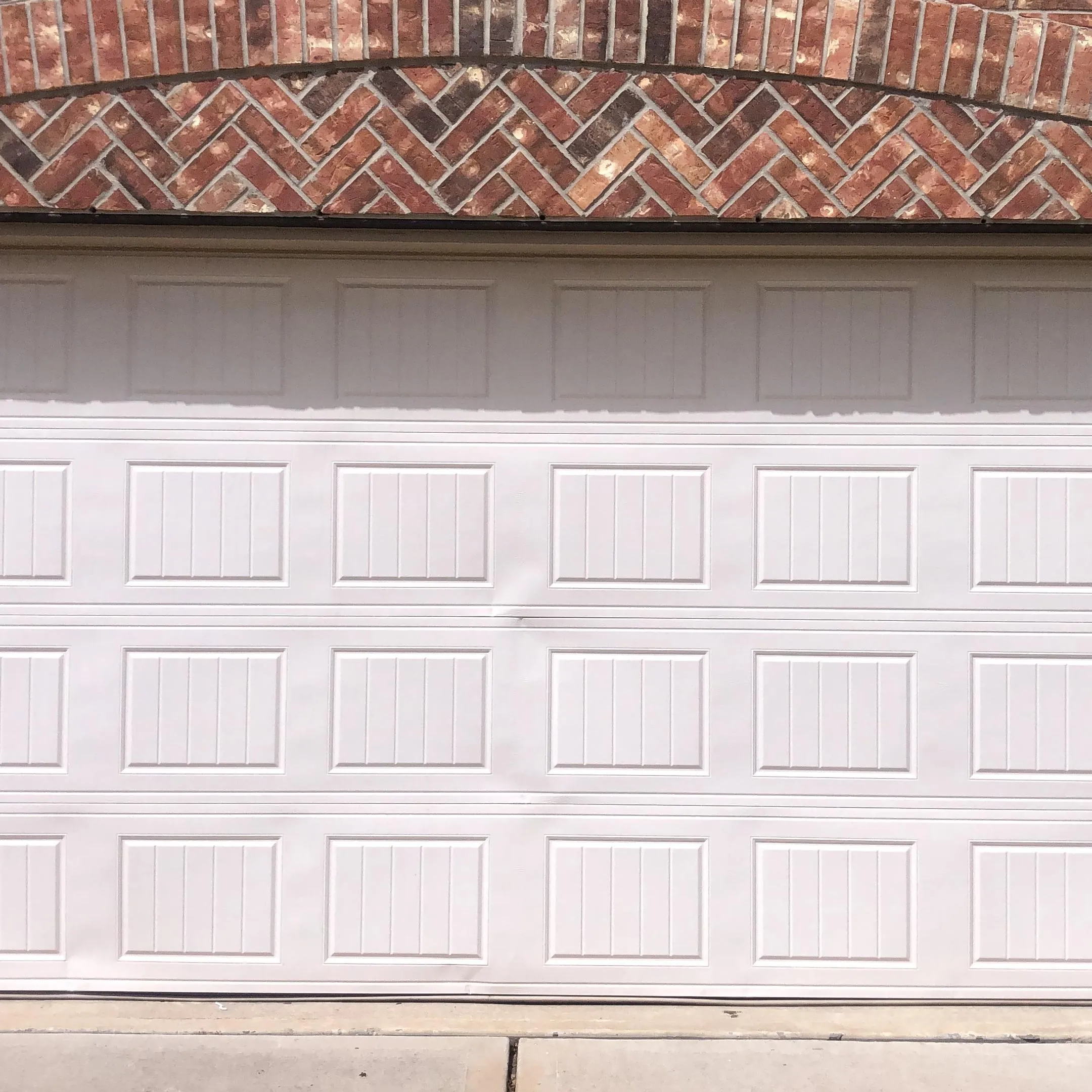 Custom Double garage door Installation Friendswood - River Oaks TX Professional Service